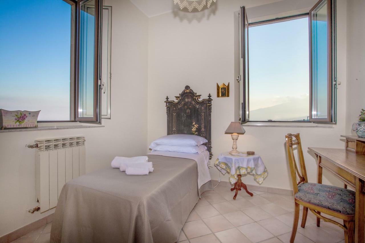 Skyline Appartament Taormina Luaran gambar