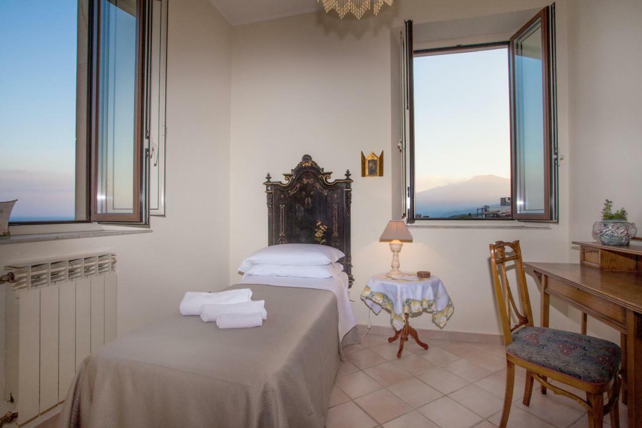 Skyline Appartament Taormina Luaran gambar